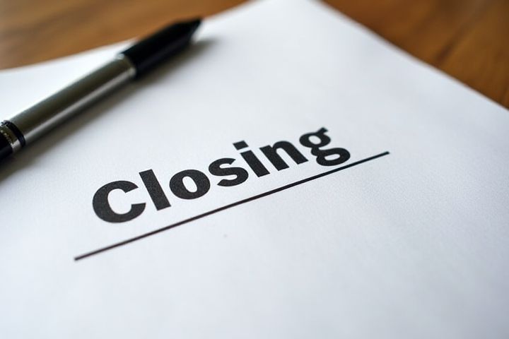 Essential Document Checklist for Smooth House Closing Process